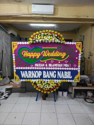 Papan Bunga di Kalilangkap Bumiayu